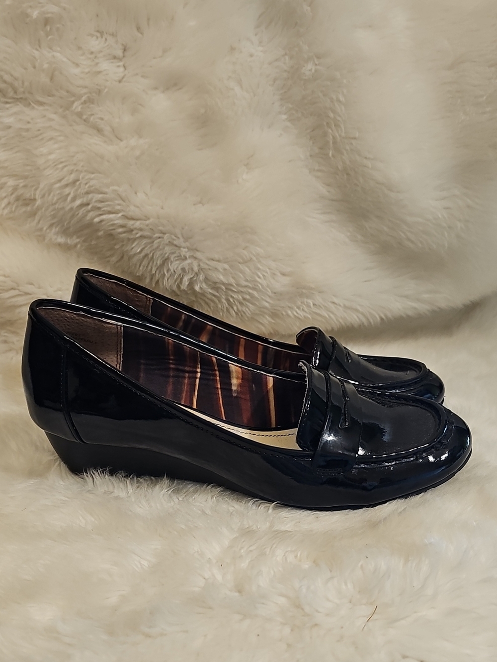 Anne Klein Black Patent Loafer Wedge Heels Size 6.5 NWOT